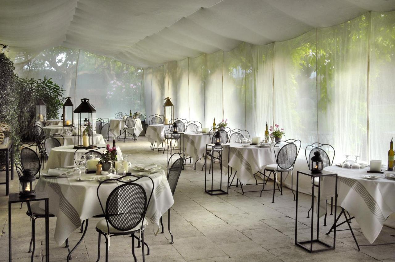 Le Mas De Peint - Hotel Et Restaurant Arles Exteriér fotografie